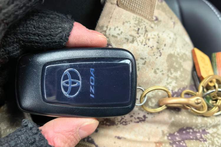 Used Toyota IZOA 2020 2.0L Enjoy Edition Vehicle Key