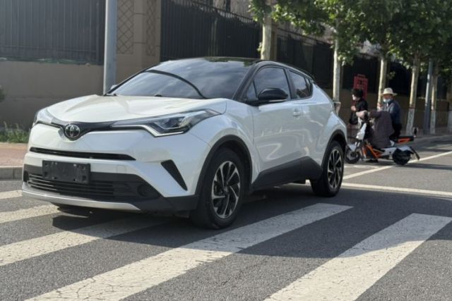 Used Toyota IZOA 2020 2.0L Yichi Version