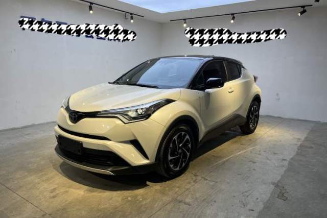 Used Toyota IZOA 2020 2.0L Yichi Version