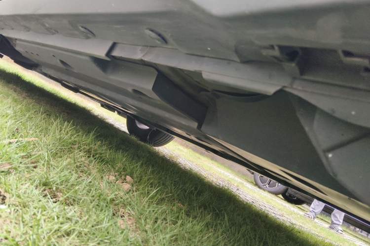 Used Toyota IZOA 2021 2.0L Yichi SPORT Chassis Rear Left