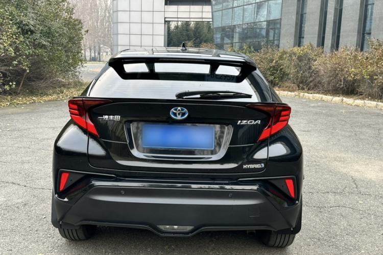 Used Toyota IZOA 2021 Dual-Motor 2.0L Yixuan Edition Exterior 5
