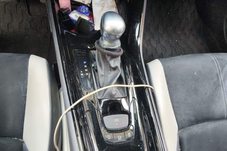 Used Toyota IZOA 2021 2.0L Yichi SPORT Gear Lever