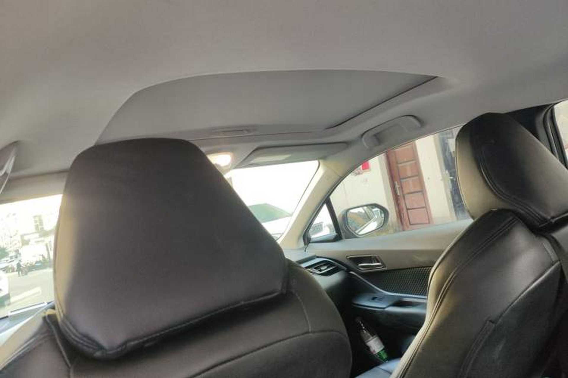 Used Toyota IZOA 2021 Dual-Motor 2.0L Yixiang Edition Headliner