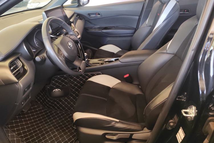 Used Toyota IZOA 2021 2.0L Yichi SPORT Left Front Seat