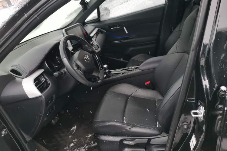 Used Toyota IZOA 2021 2.0L Yidong Edition Left Front Seat