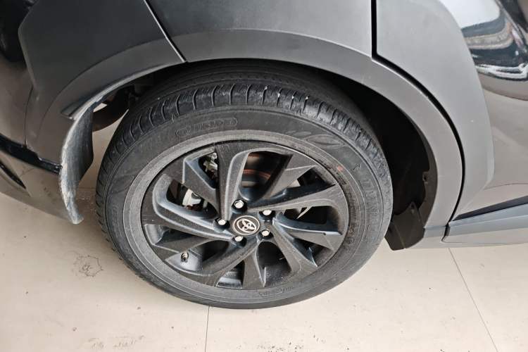 Used Toyota IZOA 2021 2.0L Yichi SPORT Right Rear Wheel Hub