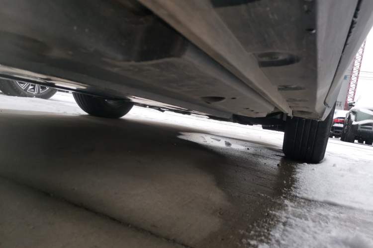 Used Toyota IZOA 2021 2.0L Yidong Edition Right Side Sill