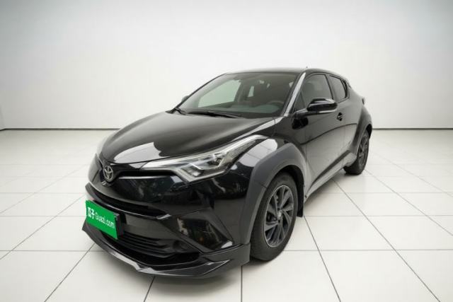 Używany Toyota IZOA 2021 2.0L Yichi SPORT