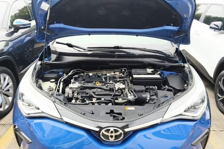 Used Toyota IZOA 2021 2.0L Yichi Version Engine Bay