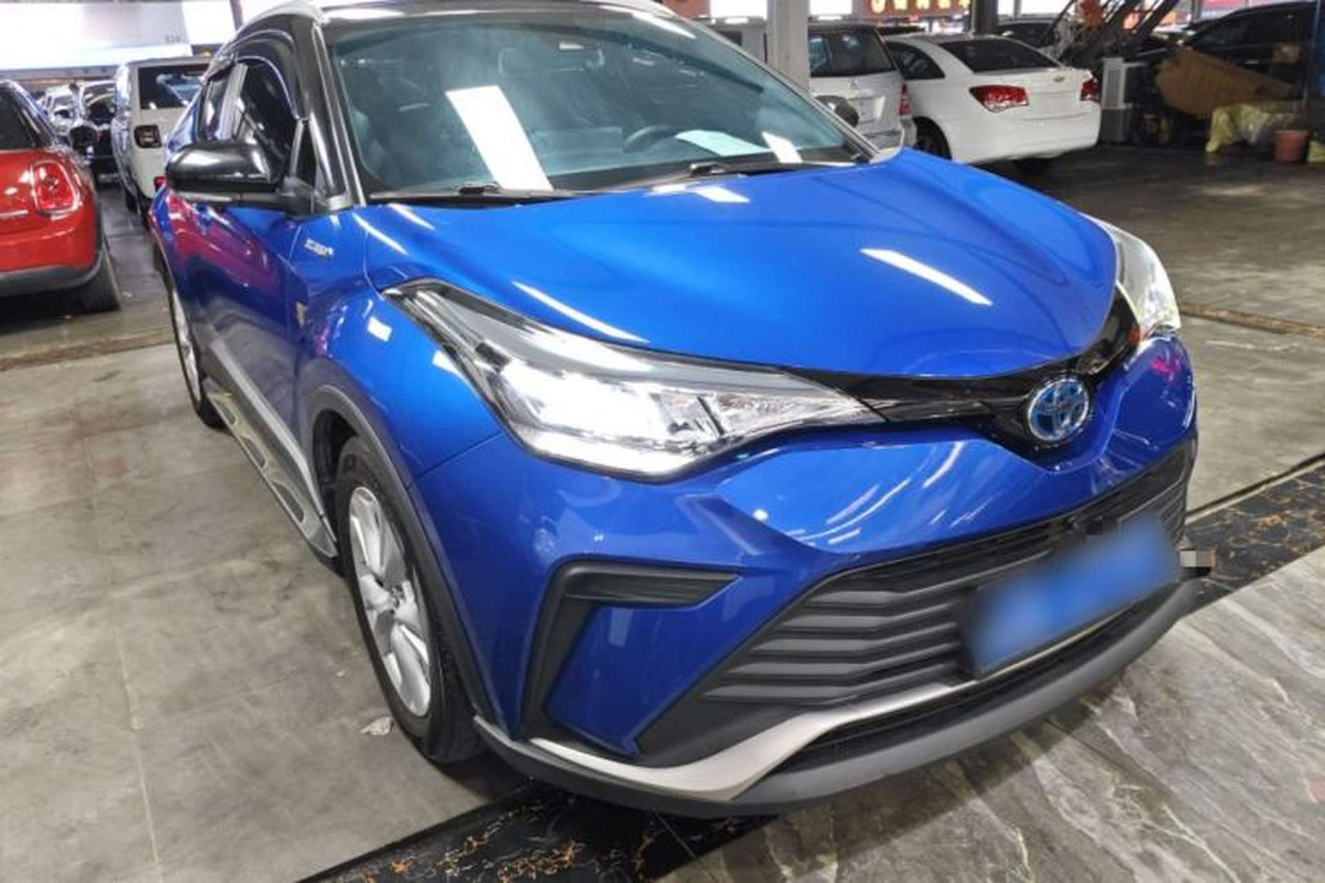 Used Toyota IZOA 2021 Dual-Motor 2.0L Yi Xing Edition Exterior 1