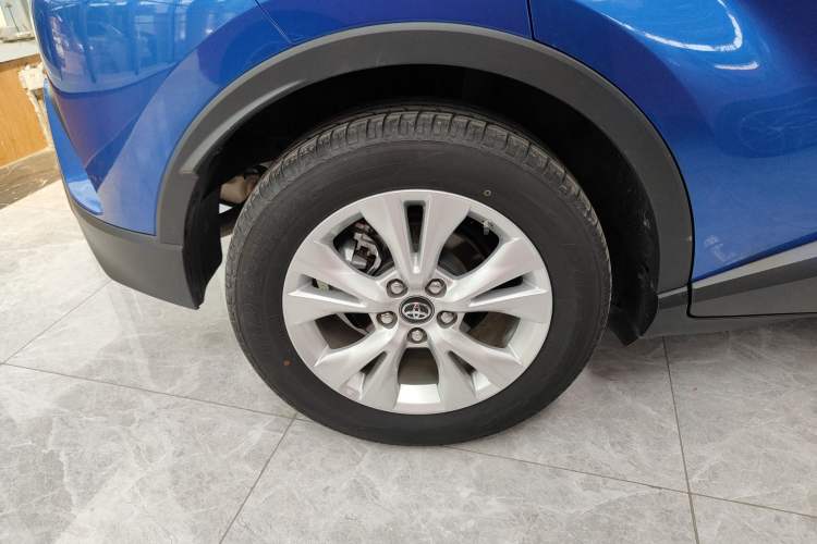 Used Toyota IZOA 2021 2.0L Enjoy Edition Exterior 8