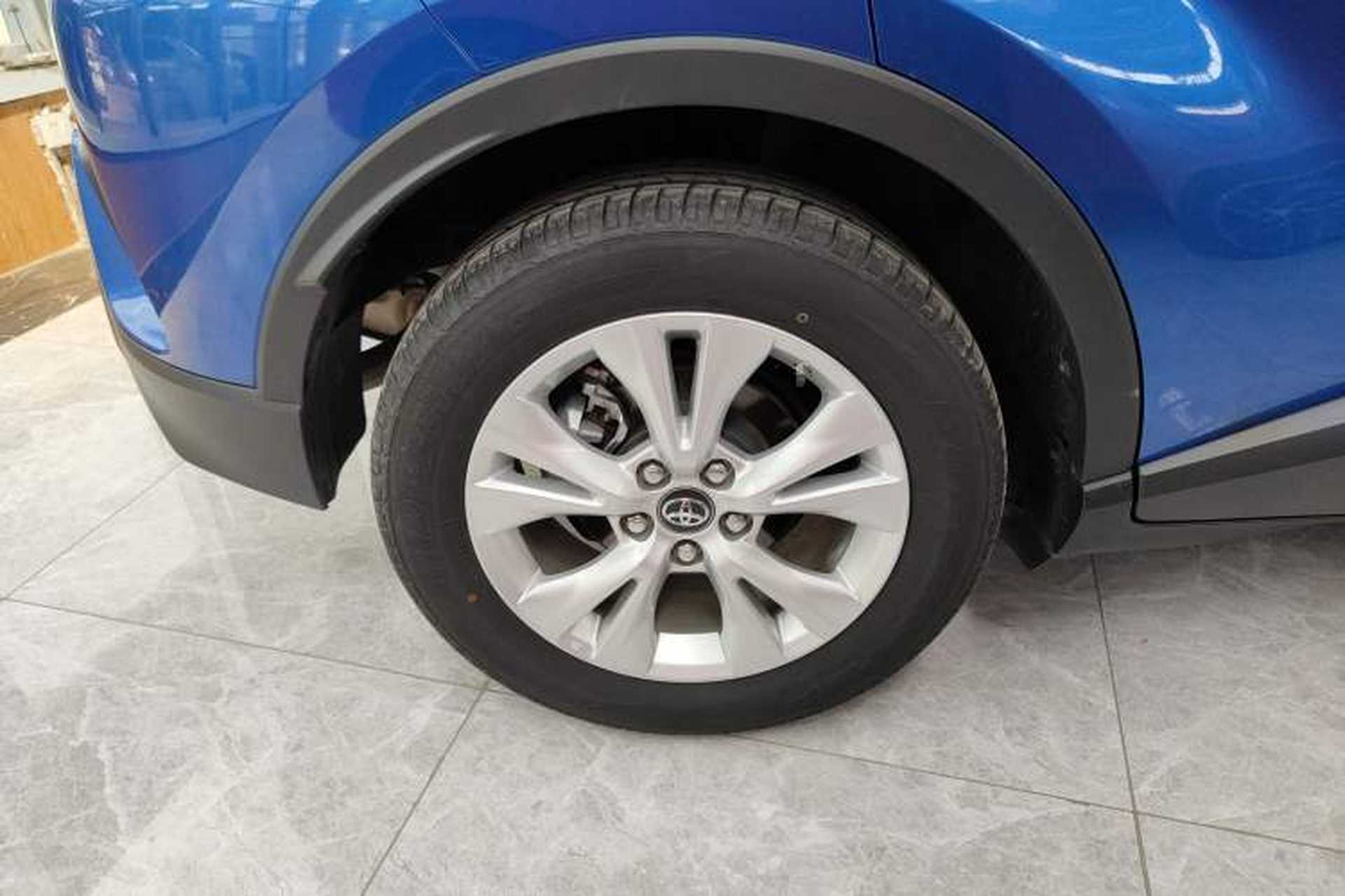 Used Toyota IZOA 2021 2.0L Enjoy Edition Exterior 8