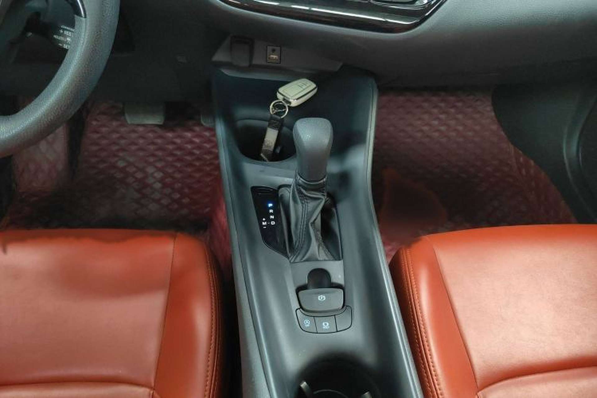 Used Toyota IZOA 2021 2.0L Enjoy Edition Gear Lever