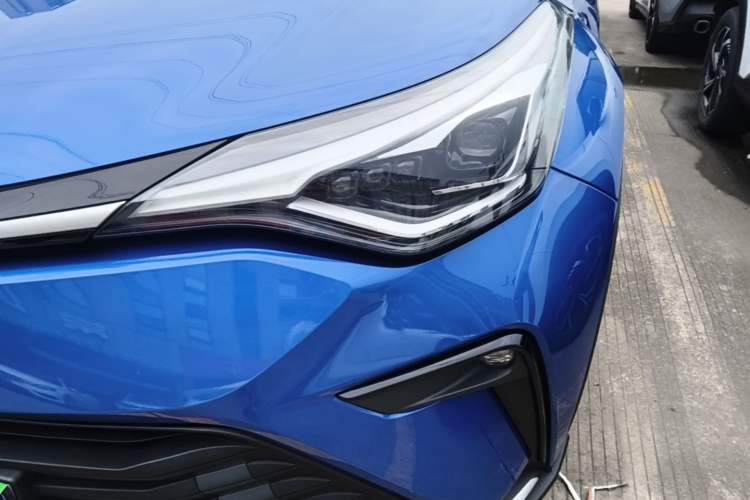 Used Toyota IZOA 2021 2.0L Yichi Version Left Front Headlight
