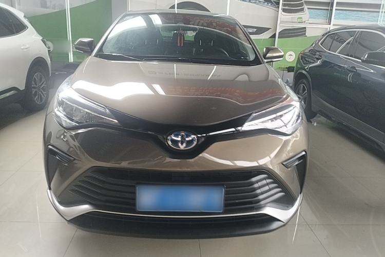 Used Toyota IZOA 2021 Dual-Motor 2.0L Yixiang Edition Front