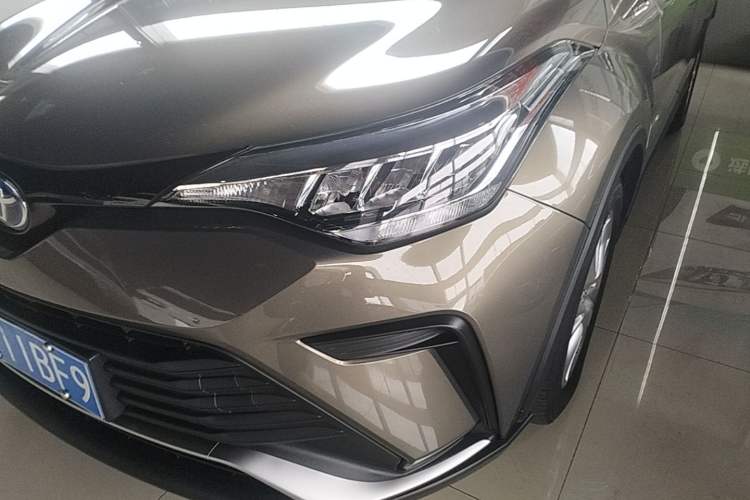 Used Toyota IZOA 2021 Dual-Motor 2.0L Yixiang Edition Left Front Headlight