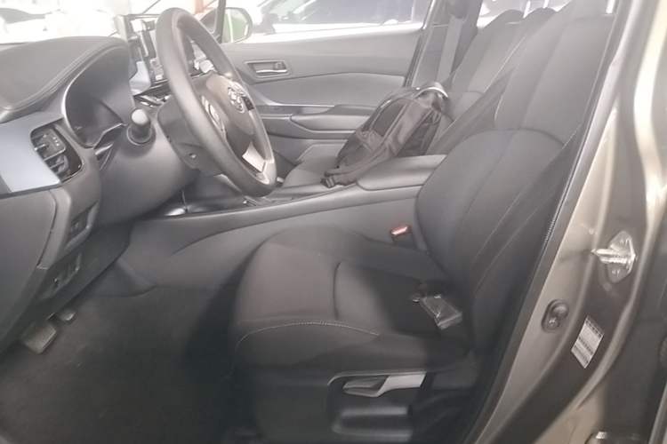 Used Toyota IZOA 2021 Dual-Motor 2.0L Yixiang Edition Left Front Seat