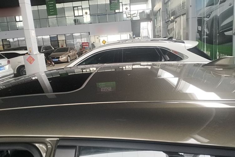 Used Toyota IZOA 2021 Dual-Motor 2.0L Yixiang Edition Roof