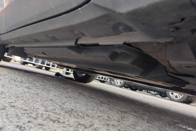 Used Toyota IZOA 2021 2.0L Yichi Version Chassis Front Right