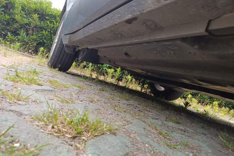 Used Toyota IZOA 2021 2.0L Yidong Edition Chassis Front Right