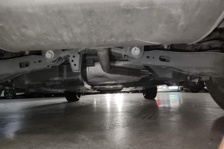 Used Toyota IZOA 2021 2.0L Enjoy Edition Chassis Rear