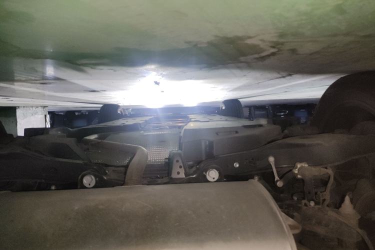 Used Toyota IZOA 2021 2.0L Yichi Version Chassis Rear