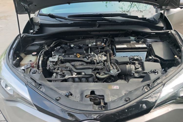 Used Toyota IZOA 2021 2.0L Enjoy Edition Engine Bay