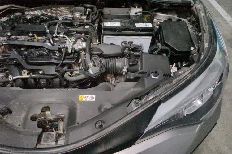 Used Toyota IZOA 2021 2.0L Enjoy Edition Engine Bay Left