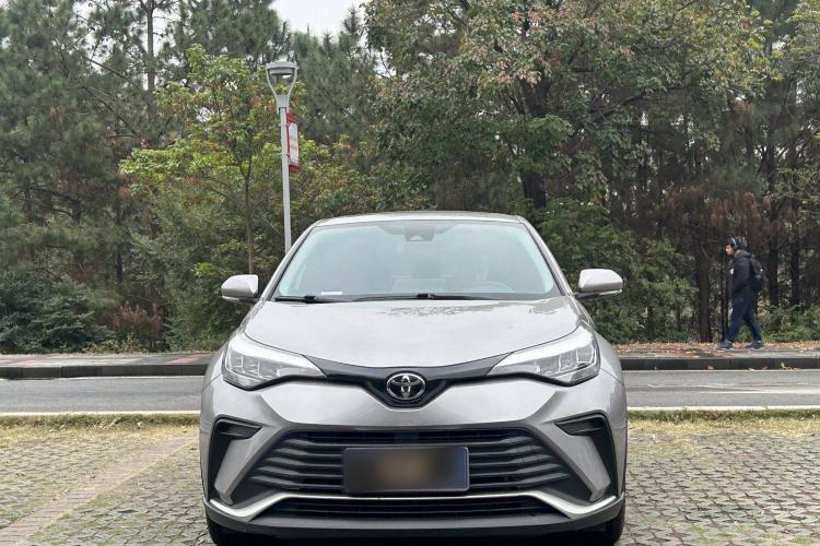 Used Toyota IZOA 2021 2.0L Enjoy Edition Exterior 1