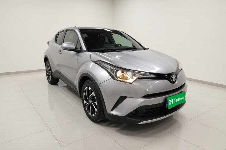 Used Toyota IZOA 2021 2.0L Yichi SPORT Exterior 1