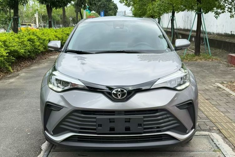 Used Toyota IZOA 2021 2.0L Yixing Version Exterior 1