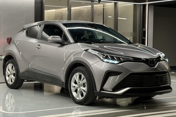 Used Toyota IZOA 2021 2.0L Yixing Version Exterior 10