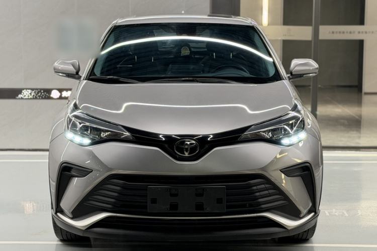 Used Toyota IZOA 2021 2.0L Yixing Version Exterior 11