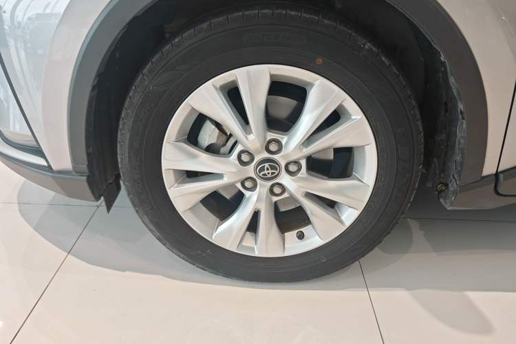 Used Toyota IZOA 2021 2.0L Enjoy Edition Exterior 3