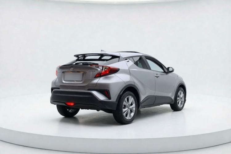 Used Toyota IZOA 2021 2.0L Enjoy Edition Exterior 3