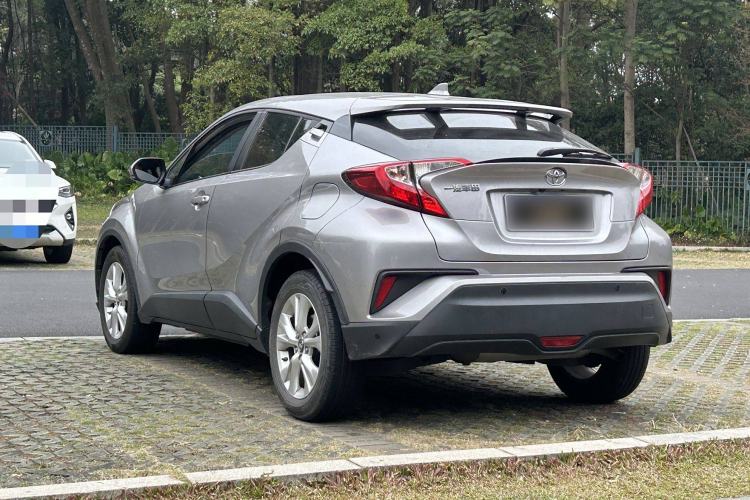 Used Toyota IZOA 2021 2.0L Enjoy Edition Exterior 4