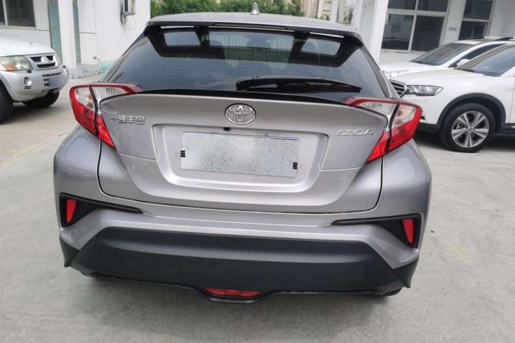Used Toyota IZOA 2021 2.0L Enjoy Edition Exterior 4