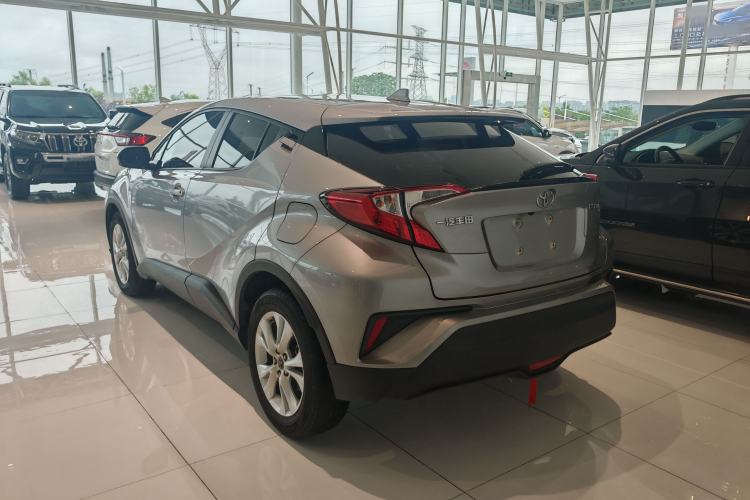 Used Toyota IZOA 2021 2.0L Enjoy Edition Exterior 4