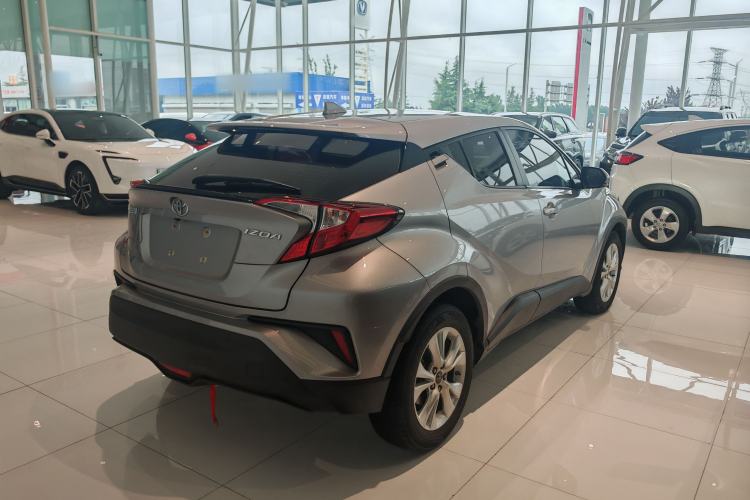 Used Toyota IZOA 2021 2.0L Enjoy Edition Exterior 6