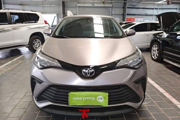 Used Toyota IZOA 2021 2.0L Enjoy Edition Front