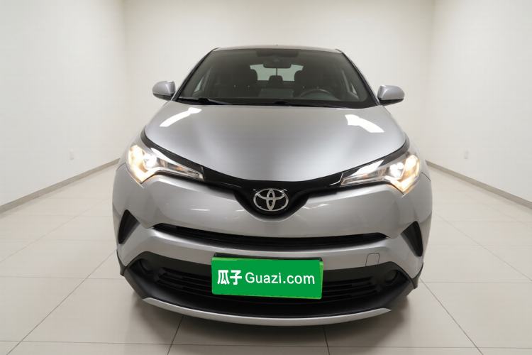 Used Toyota IZOA 2021 2.0L Yichi SPORT Front