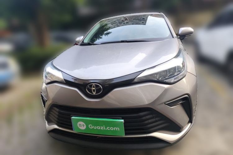 Used Toyota IZOA 2021 2.0L Enjoy Edition Front