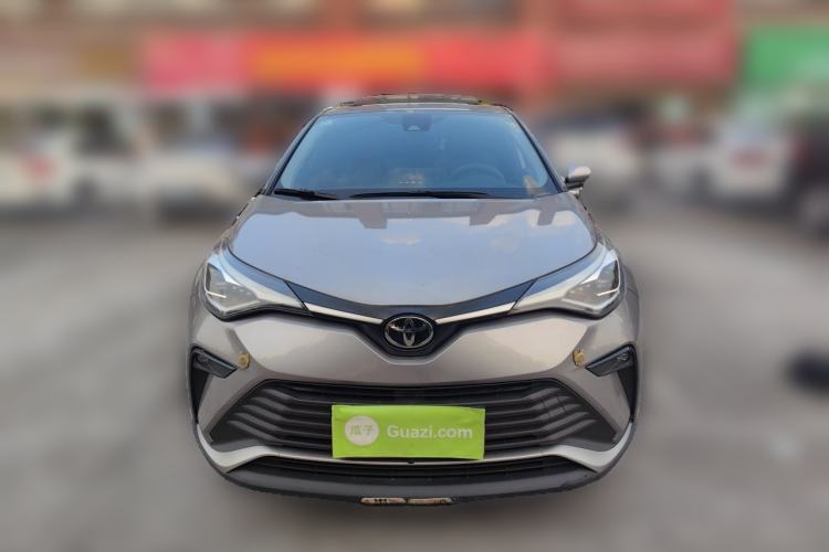 Used Toyota IZOA 2021 2.0L Yichi Version Front