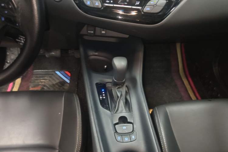 Used Toyota IZOA 2021 2.0L Yixing Version Gear Lever