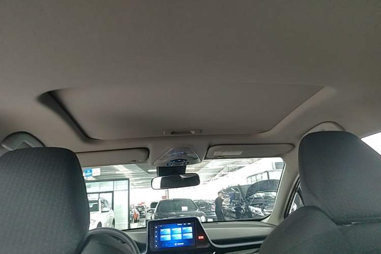 Used Toyota IZOA 2021 2.0L Yixing Version Headliner
