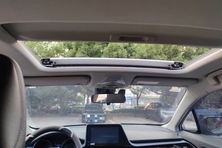Used Toyota IZOA 2021 2.0L Yichi Version Headliner