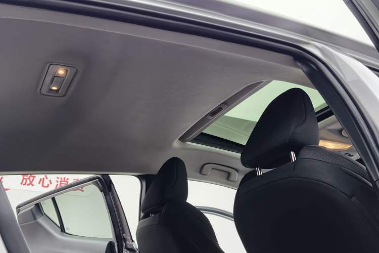 Used Toyota IZOA 2021 2.0L Enjoy Edition Headliner