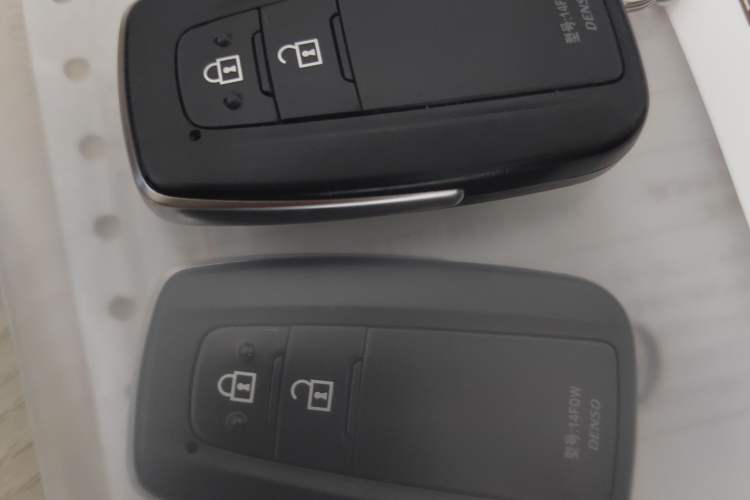 Used Toyota IZOA 2021 2.0L Yixing Version Interior 1