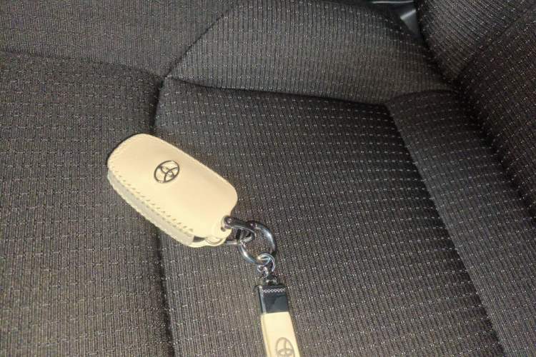 Used Toyota IZOA 2021 2.0L Yichi SPORT Interior 1