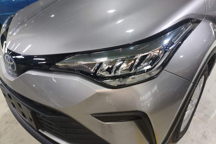 Used Toyota IZOA 2021 Dual-Motor 2.0L Yixiang Edition Left Front Headlight